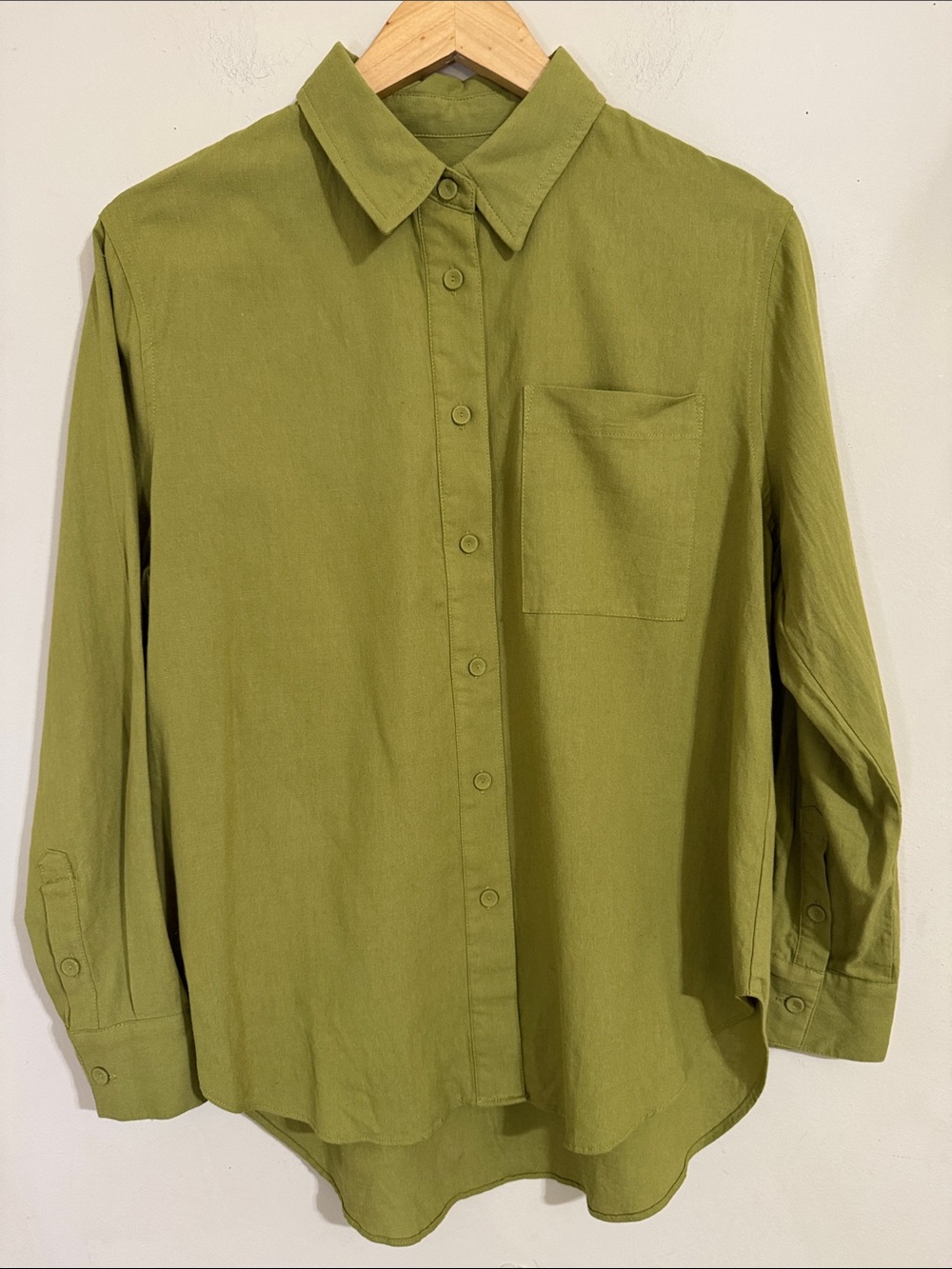 Crescent Chartreuse Women's Cotton Blend Button-Up Shirt Long Sleeve size M